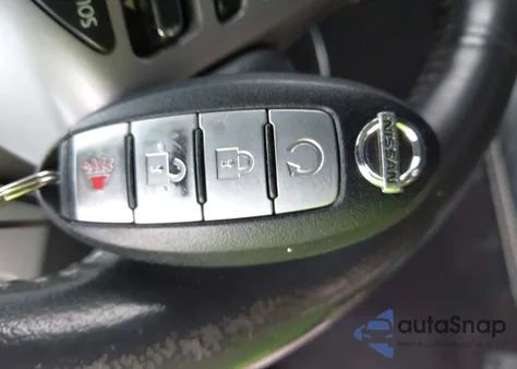 2017 Nissan Titan Pro-4X z USA, uszkodzony, nr VIN 1N6AA1E55HN569627